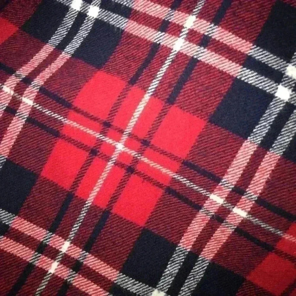 Forever‎ 21 Red, Navy & white Flannel - Picture 2 of 2